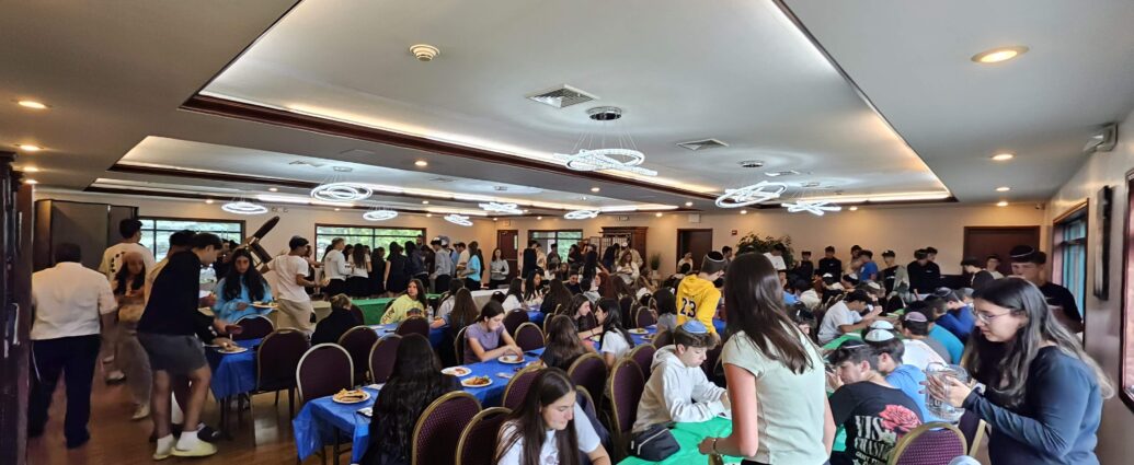 Kosher Food for Groups in Buffalo & Niagara Falls
