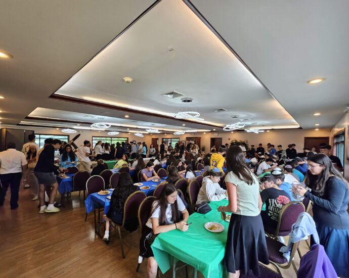 Kosher Food for Groups in Buffalo & Niagara Falls
